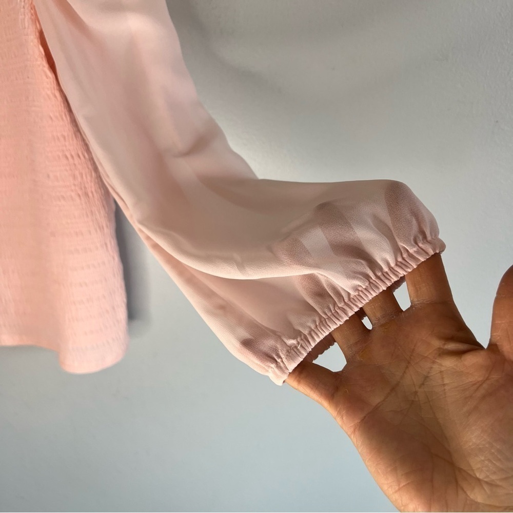 Halogen Womens Blouse Smocked Puff Chiffon Sleeve Pink Sz XL Flowy Contemporary - Picture 8 of 10